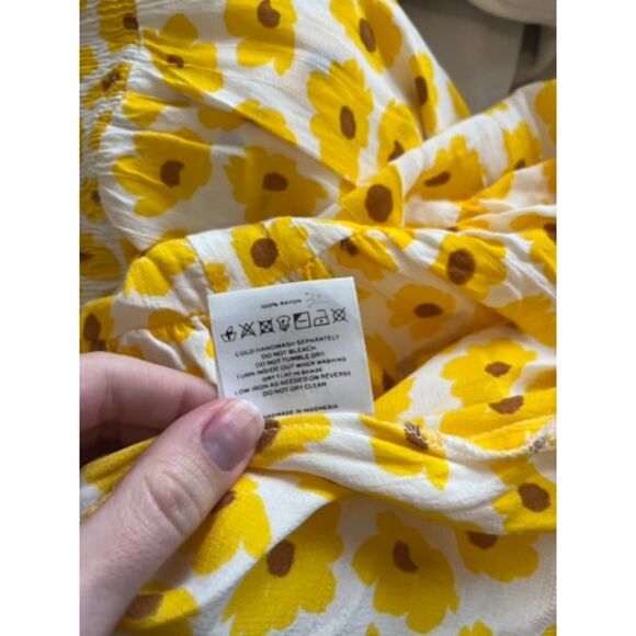 Faithfull the Brand Noemie Ruffled Floral-Print Crepe Midi Dress - M / sz 6 - Picture 6 of 6